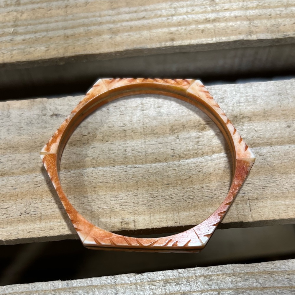 Boutique octagon bangle bracelet carved